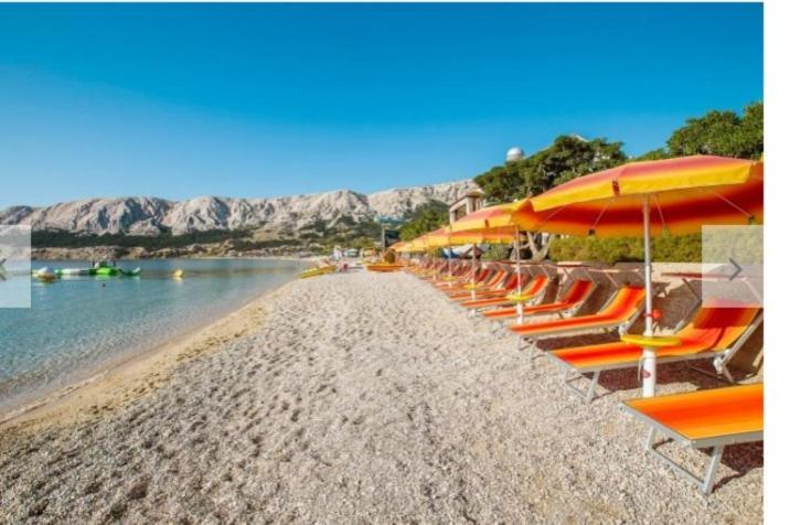 Apartmani Baska S Pogledom Na More Buitenkant foto