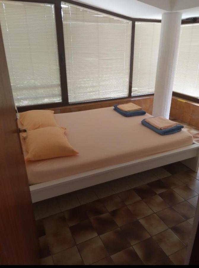 Apartmani Baska S Pogledom Na More Buitenkant foto