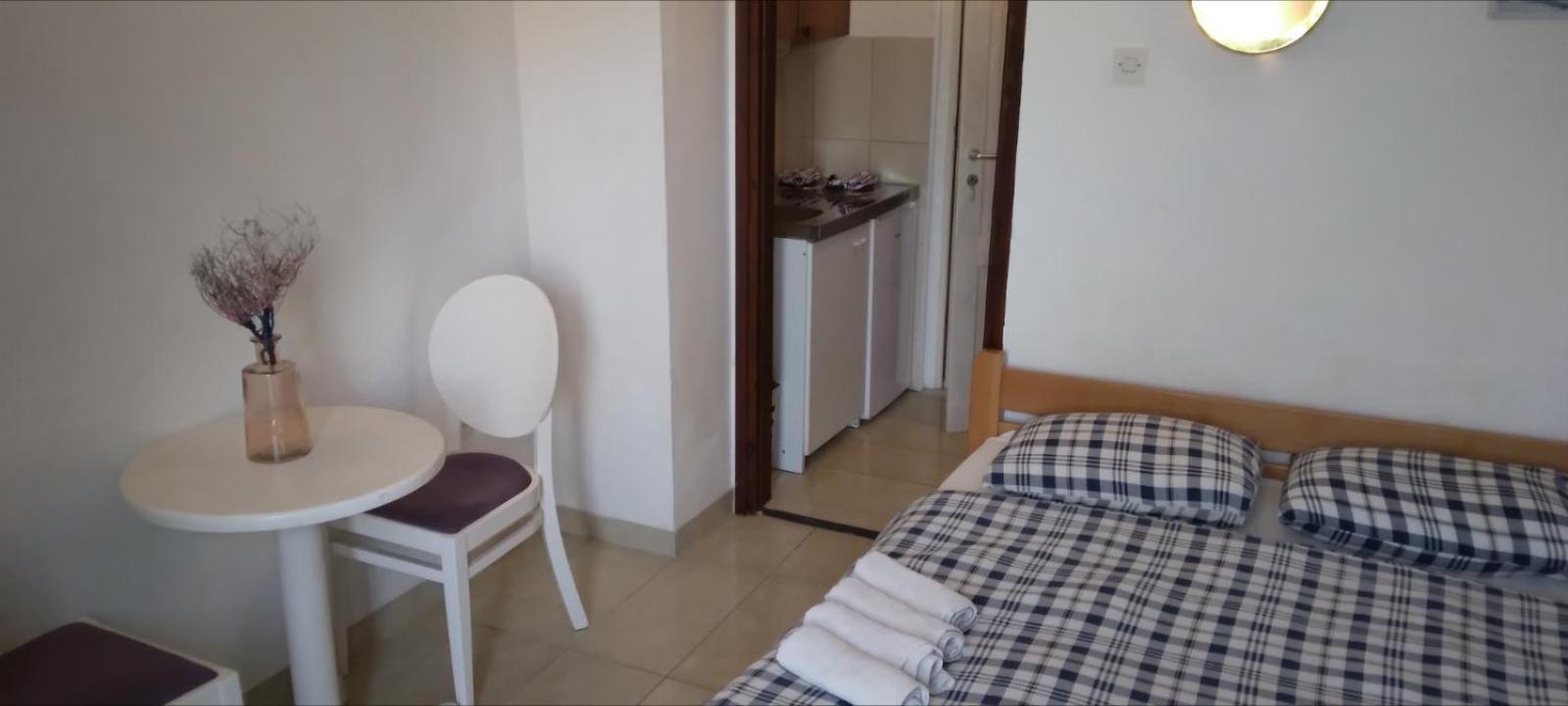 Apartmani Baska S Pogledom Na More Buitenkant foto
