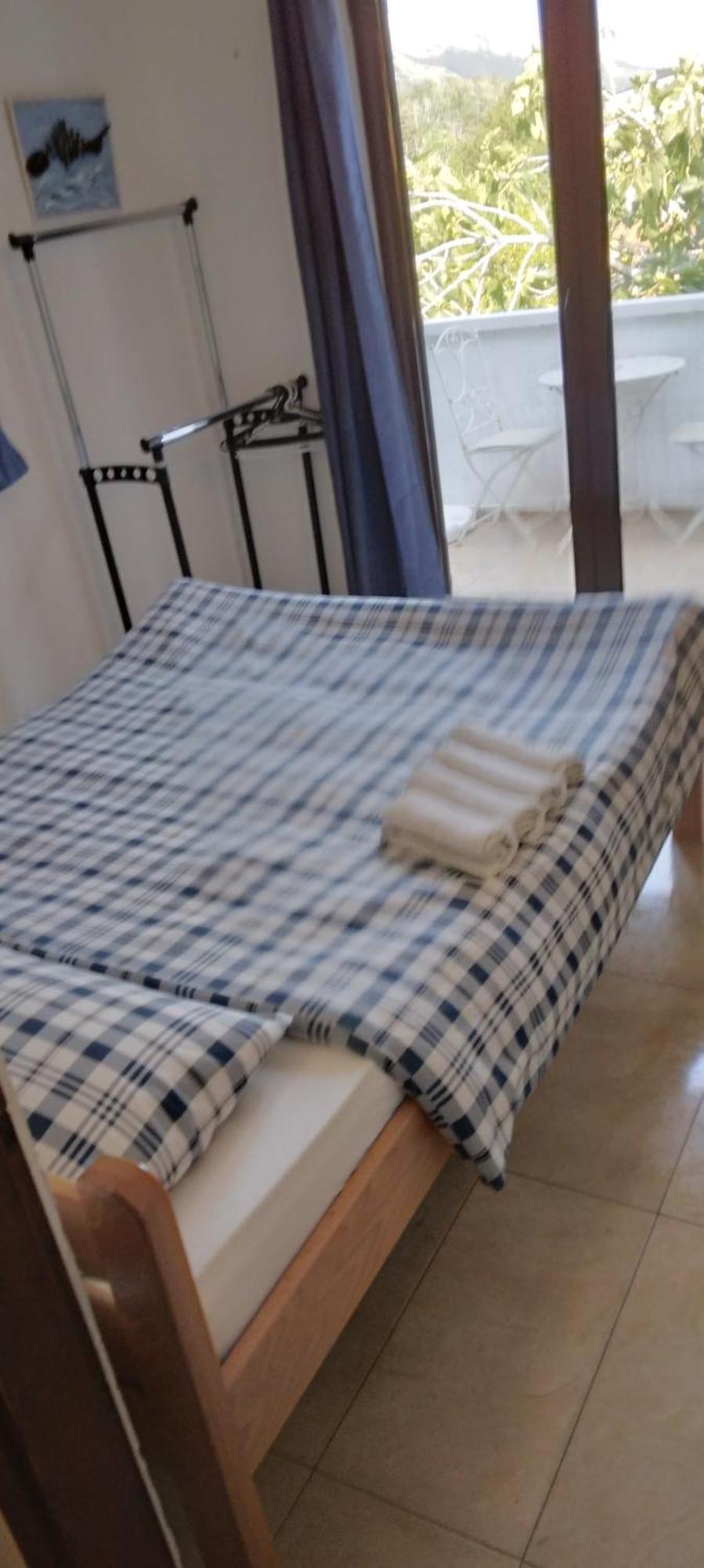 Apartmani Baska S Pogledom Na More Buitenkant foto